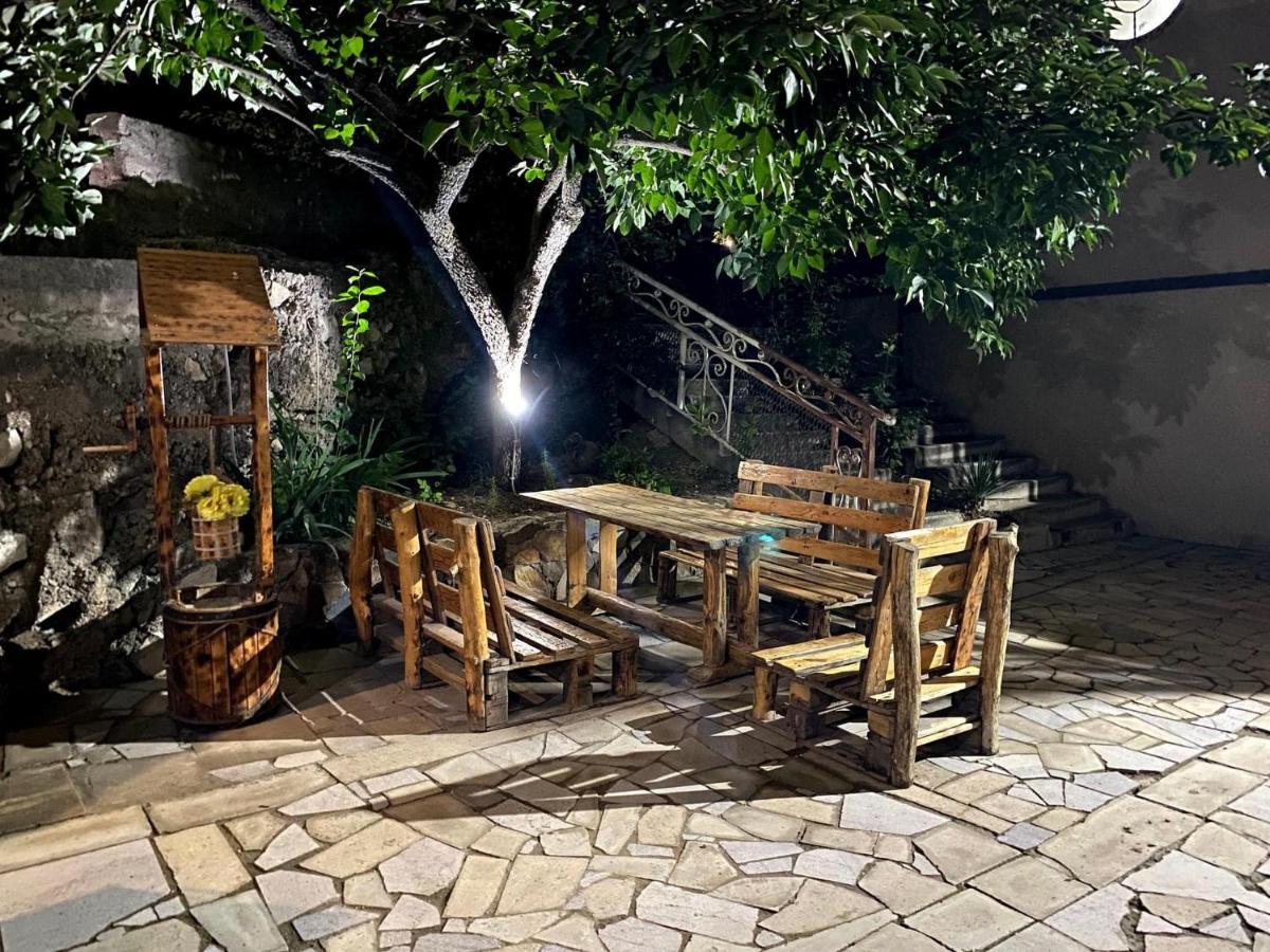 EleGaya Guest house Ijevan Extérieur photo